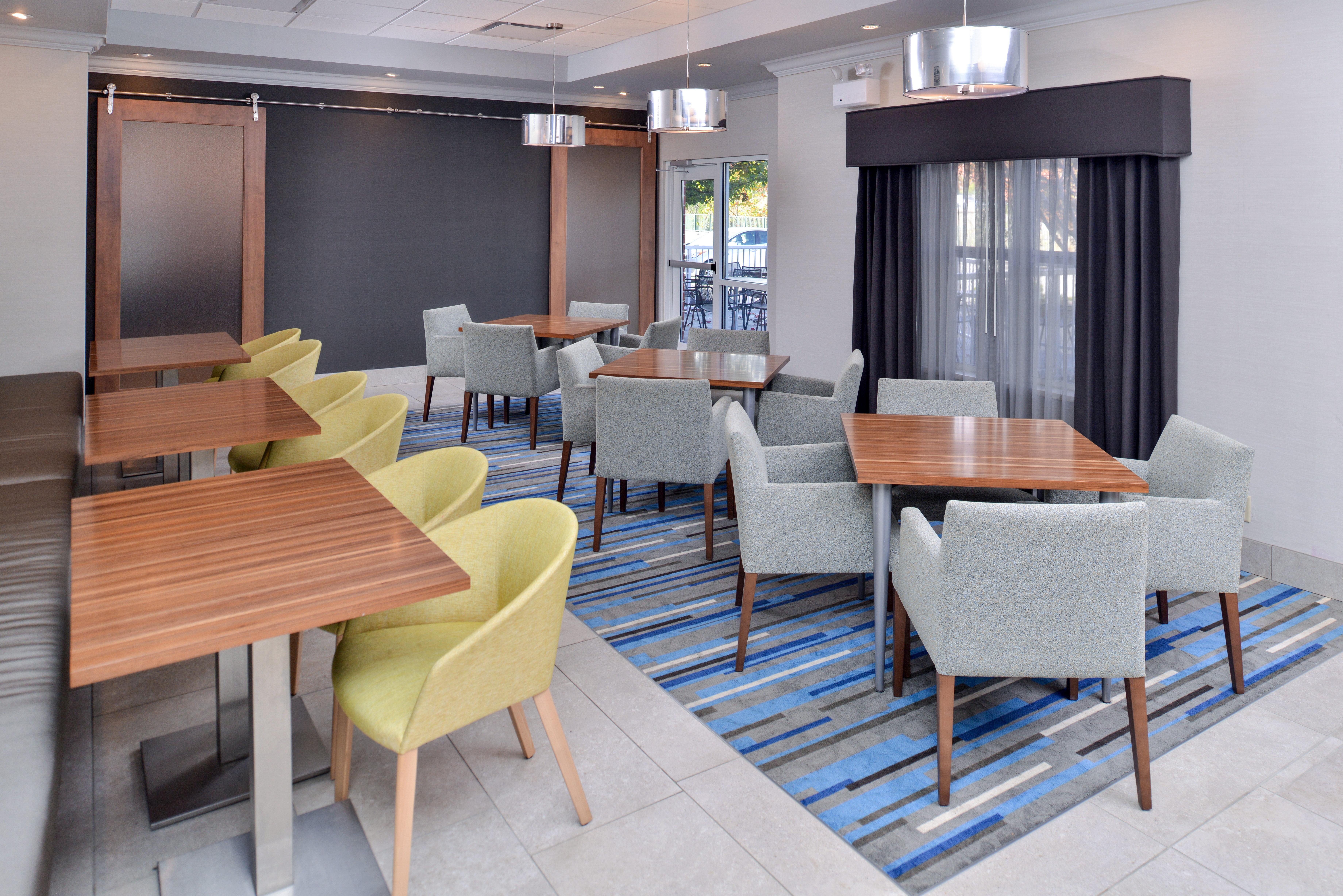 Holiday Inn Express Hotel & Suites St. Louis West-O'Fallon By Ihg Esterno foto