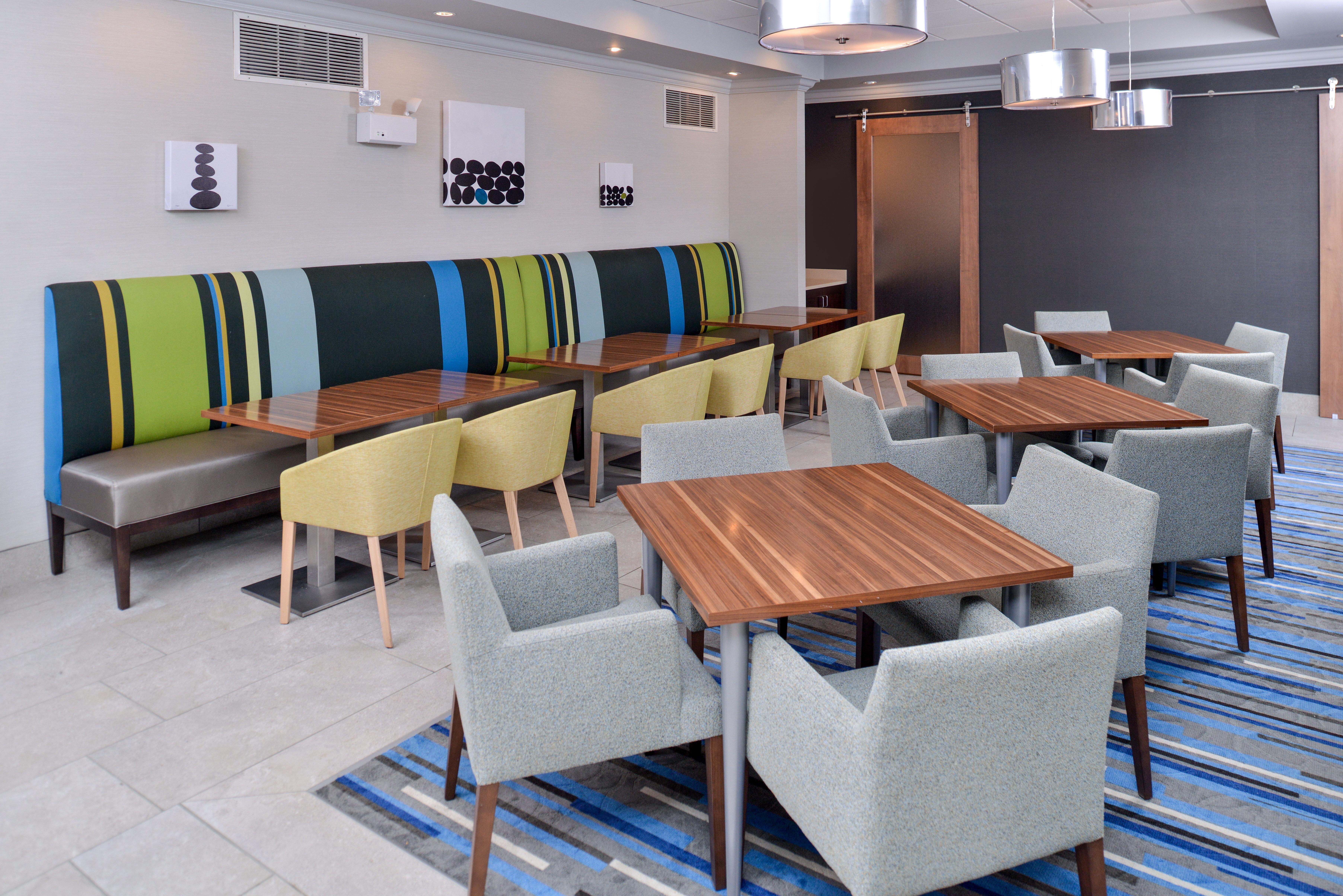 Holiday Inn Express Hotel & Suites St. Louis West-O'Fallon By Ihg Esterno foto