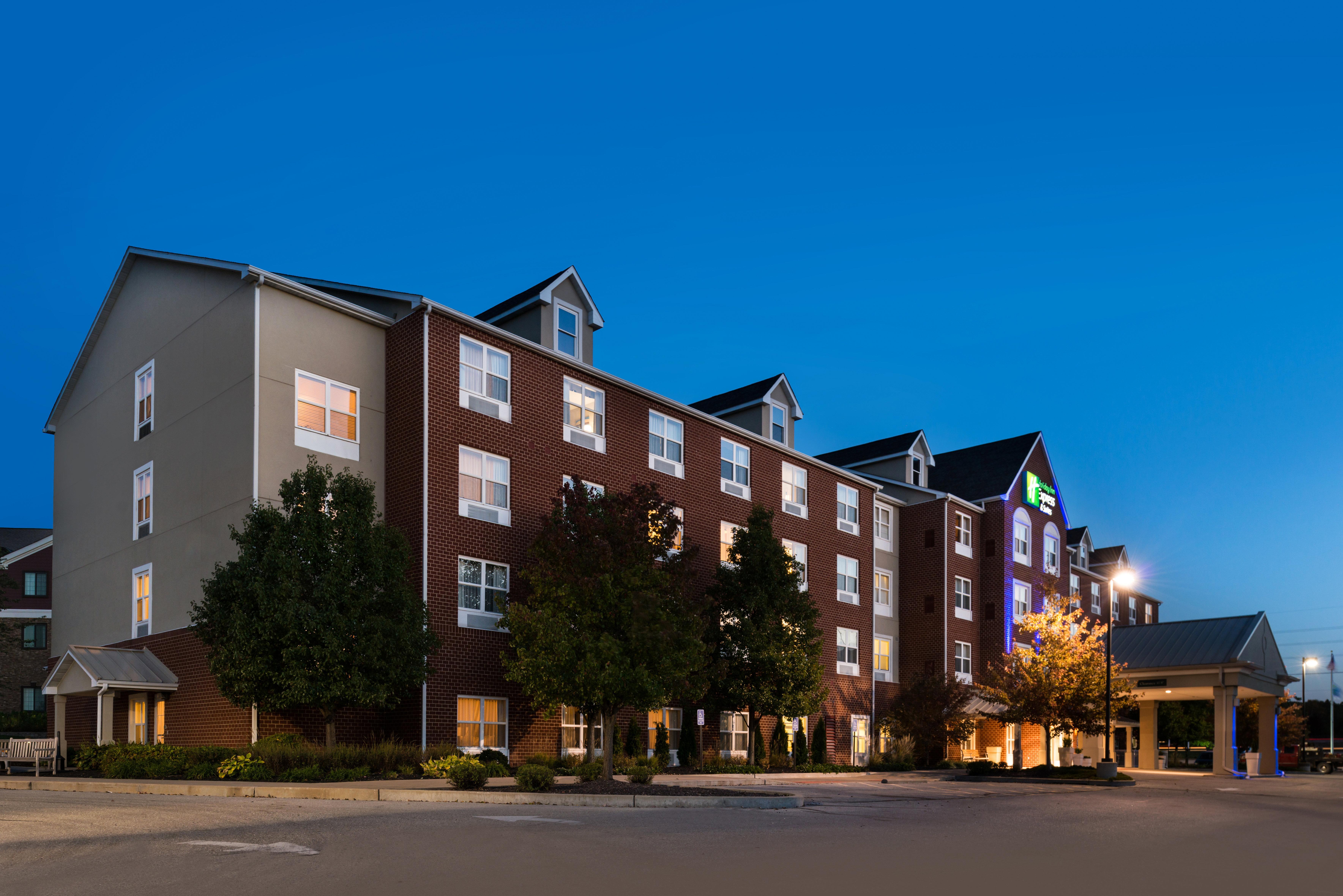 Holiday Inn Express Hotel & Suites St. Louis West-O'Fallon By Ihg Esterno foto