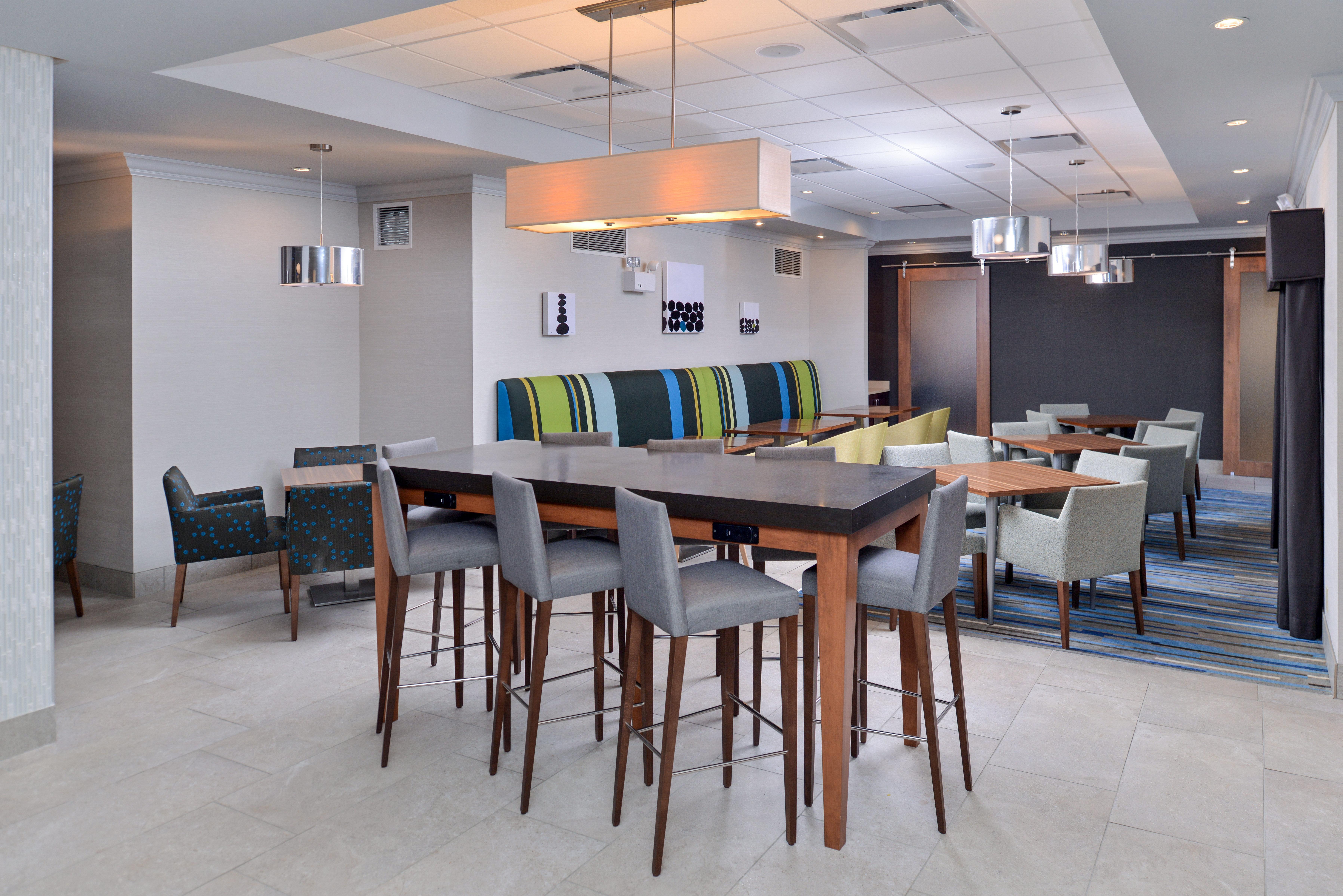 Holiday Inn Express Hotel & Suites St. Louis West-O'Fallon By Ihg Esterno foto